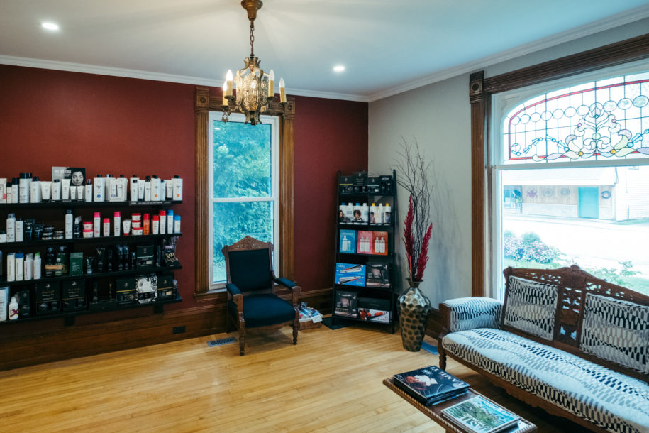 TheSalonAtTheVictorian_002