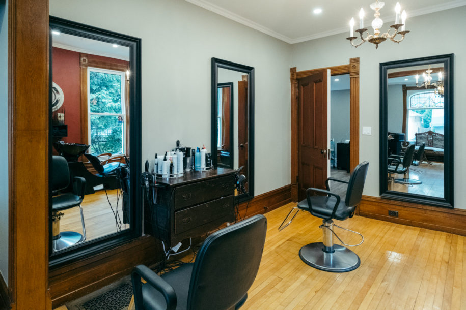 TheSalonAtTheVictorian_020